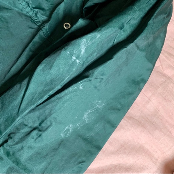 GAP Raincoat - Picture 3 of 5